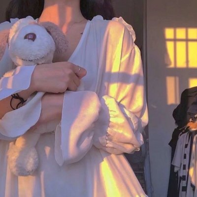 女仁医
